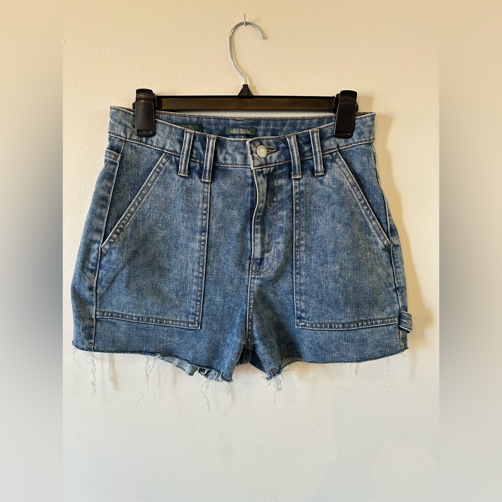 Wild Fable Women's Shorts High Rise Utility Faded Distressed Raw Hem Size 6